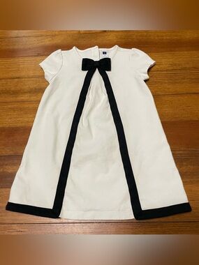 Janie and Jack Cream Dress with Black Bow and Trim Size 2T